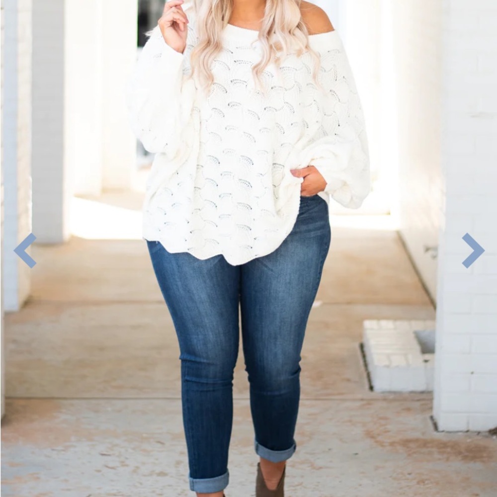 Chic Soul Cream Textured Sweater